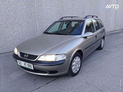 Bronzo Usata 1997 Opel Vectra Station wagon | 2500 €