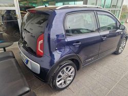 Usata 2014 VW up! Due volumi | 8500 € (Molto cara)