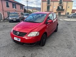 Rosso Usata 2006 VW Fox Sport Due volumi | 4200 € (Buon prezzo)