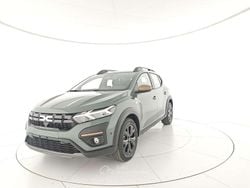 Verde Nuova 2025 Dacia Sandero Extreme Due volumi | 17.200 € (Buon prezzo)