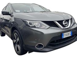 Grigio Usata 2016 Nissan Qashqai Tekna SUV | 12.950 € (Buon prezzo)