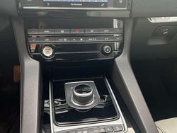 Blu/azzurro Usata 2016 Jaguar F-Pace SUV | 19.500 € (Molto cara)