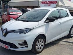 Bianco Usata 2020 Renault Zoe Life Due volumi | 12.950 € (Molto cara)