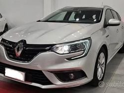 Grigio Usata 2018 Renault Mégane GrandTour Station wagon | 13.000 € (Molto cara)