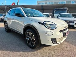 Bianco Usata 2024 Fiat 600 La Prima SUV | 21.990 €