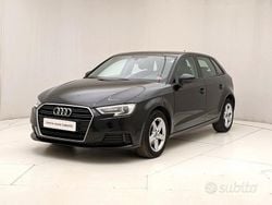 Nero Usata 2016 Audi A3 Business Tre volumi | 13.000 € (Buon prezzo)