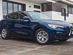 Blu Usata 2021 Alfa Romeo Stelvio Executive SUV | 26.900 € (Buon prezzo)