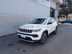 Bianco Nuova 2025 Jeep Compass Altitude SUV | 28.756 €