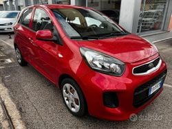 Rosso Usata 2016 Kia Picanto City Due volumi | 7900 € (Buon prezzo)