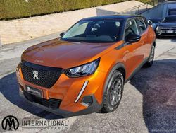 Arancione Usata 2021 Peugeot 2008 Active SUV | 19.990 € (Cara)