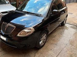 Nero Usata 2010 Lancia Ypsilon Due volumi | 3000 € (Buon prezzo)