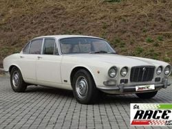 Giallo Usata 1979 Jaguar XJ6 Tre volumi | 10.000 €