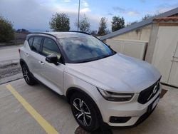 Usata 2018 Volvo XC40 R-Design SUV | 17.900 € (Buon prezzo)