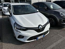 Bianco Usata 2021 Renault Clio V Business Due volumi | 12.950 € (Buon prezzo)