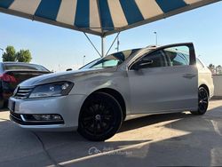 Argento Usata 2014 VW Passat Highline Station wagon | 9490 € (Cara)