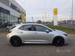 Grigio Usata 2022 Toyota Corolla Edition Tre volumi | 18.500 € (Buon prezzo)