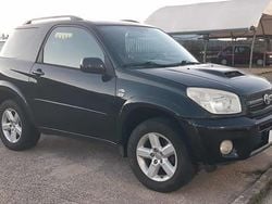 Nero Usata 2004 Toyota RAV4 Sol Due volumi | 5490 € (Buon prezzo)
