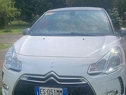 Bianco Usata 2013 Citroën DS3 So Chic Tre volumi | 7500 € (Molto cara)
