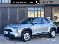 Grigio Usata 2025 Toyota Yaris Cross Active SUV | 21.990 € (Ottimo prezzo)