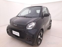 Nero Usata 2022 Smart ForTwo Coupé Passion Due volumi | 11.490 € (Ottimo prezzo)