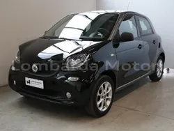 Nero metallizzato Usata 2017 Smart ForFour Tre volumi | 11.900 € (Cara)