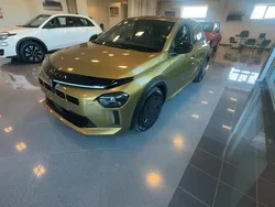 Oro Nuova 2024 Lancia Ypsilon Due volumi | 21.900 € (Buon prezzo)