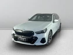 Grigio Usata 2024 BMW 520 Comfort Edition Station wagon | 64.900 € (Super prezzo)