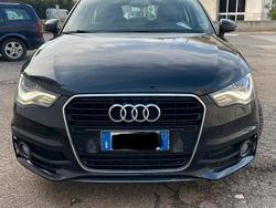 Nero Usata 2013 Audi A1 S-Line Tre volumi | 11.000 € (Buon prezzo)