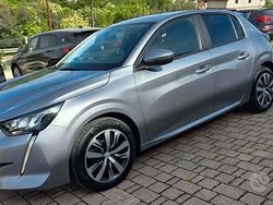 Grigio Usata 2020 Peugeot 208 Active Due volumi | 13.900 € (Molto cara)