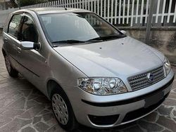Grigio Usata 2007 Fiat Punto Classica Tre volumi | 2700 € (Buon prezzo)