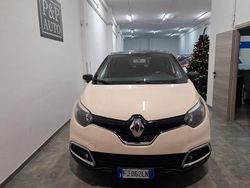 Beige Usata 2017 Renault Captur Zen SUV | 8900 € (Buon prezzo)