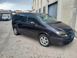 Grigio scuro Usata 2004 Fiat Ulysse Monovolume | 2450 € (Buon prezzo)