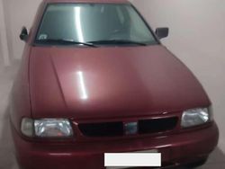 Rosso Usata 1996 Seat Cordoba | 1100 €