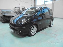 Nero Usata 2008 Peugeot 1007 Monovolume | 2900 € (Ottimo prezzo)