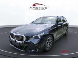 Nero Nuova 2025 BMW 520 M Sport Station wagon | 67.600 € (Molto cara)