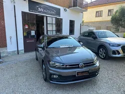 Grigio scuro Usata 2020 VW Polo R-line BlueMotion Tre volumi | 14.900 € (Buon prezzo)