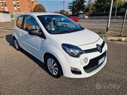 Grigio Usata 2014 Renault Twingo Due volumi | 5500 € (Buon prezzo)