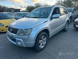 Grigio Usata 2006 Suzuki Grand Vitara SUV | 4999 € (Buon prezzo)