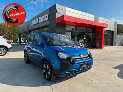 Blu Usata 2024 Fiat Panda Cross Cross Due volumi | 14.900 € (Cara)