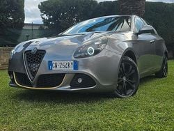 Usata 2011 Alfa Romeo Giulietta Tre volumi | 5800 € (Buon prezzo)