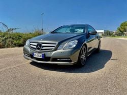 Grigio Usata 2009 Mercedes E250 Avantgarde Coupé | 9800 € (Buon prezzo)