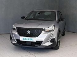 Grigio Usata 2023 Peugeot 2008 Active SUV | 14.890 € (Buon prezzo)