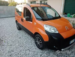 Arancione Usata 2009 Citroën Nemo Monovolume | 5900 € (Molto cara)