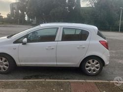 Bianco Usata 2009 Opel Corsavan Due volumi | 4500 €