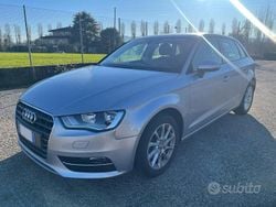 Grigio Usata 2015 Audi A3 Attraction Tre volumi | 12.000 € (Buon prezzo)