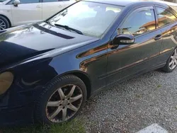 Usata 2004 Mercedes C220 Classic Coupé | 2200 € (Buon prezzo)
