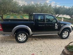 Nero Usata 2007 Ford Ranger Pick-up | 8990 € (Ottimo prezzo)