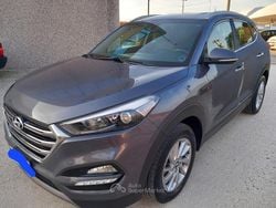 Usata 2015 Hyundai Tucson Xpossible SUV | 10.950 € (Buon prezzo)