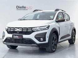 Bianco Nuova 2025 Dacia Sandero Extreme Due volumi | 17.650 € (Buon prezzo)