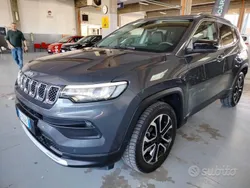 Grigio Usata 2022 Jeep Compass Limited SUV | 21.950 € (Ottimo prezzo)